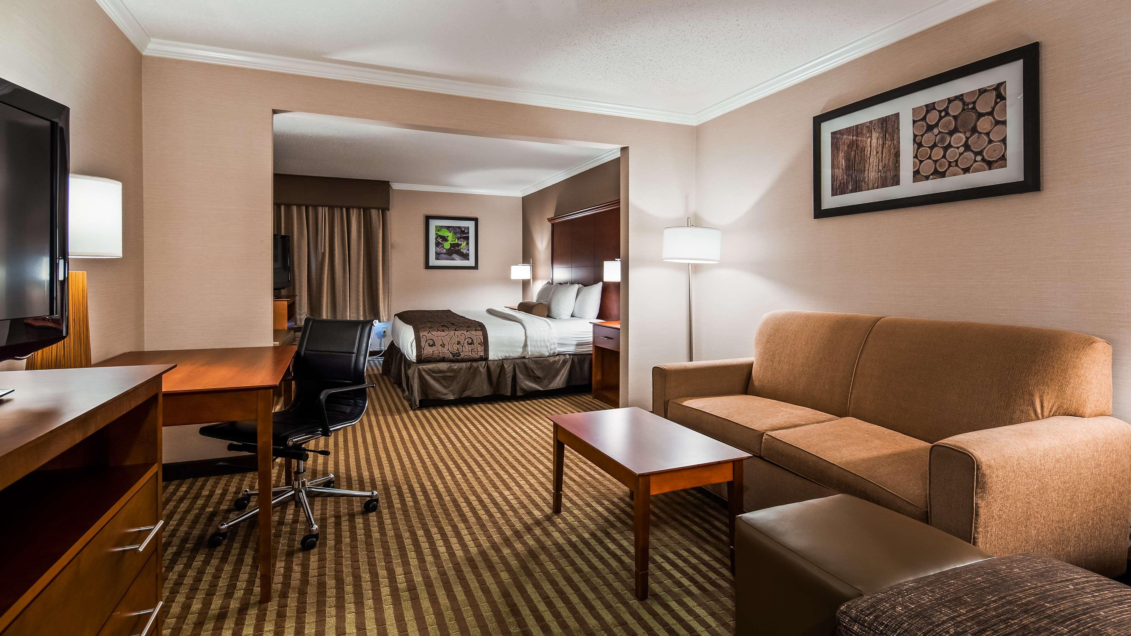 Best Western Liverpool-Syracuse Inn & Suites Exterior photo