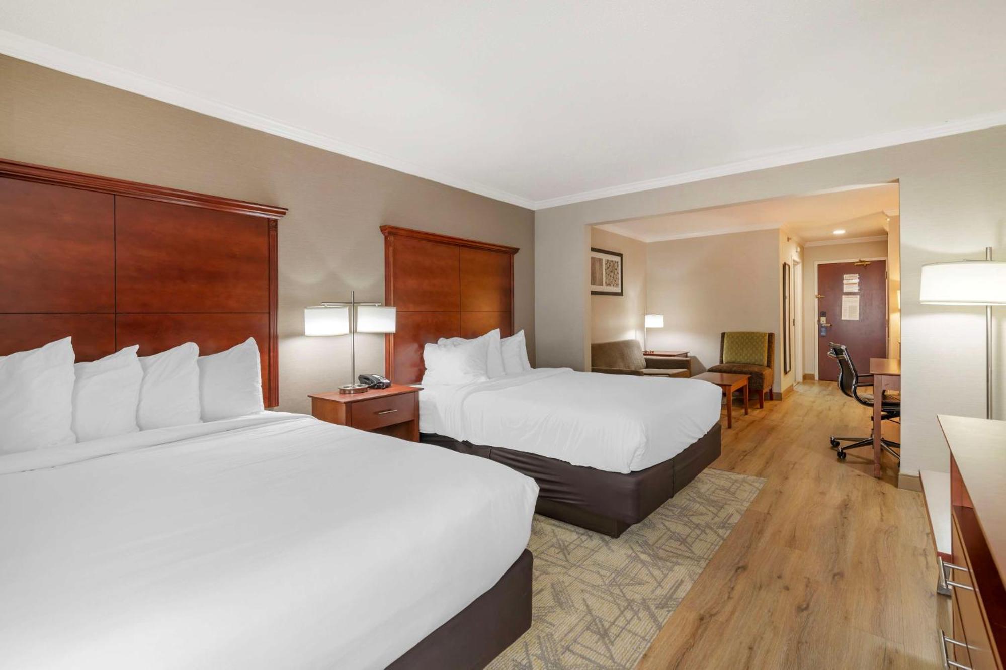 Best Western Liverpool-Syracuse Inn & Suites Exterior photo