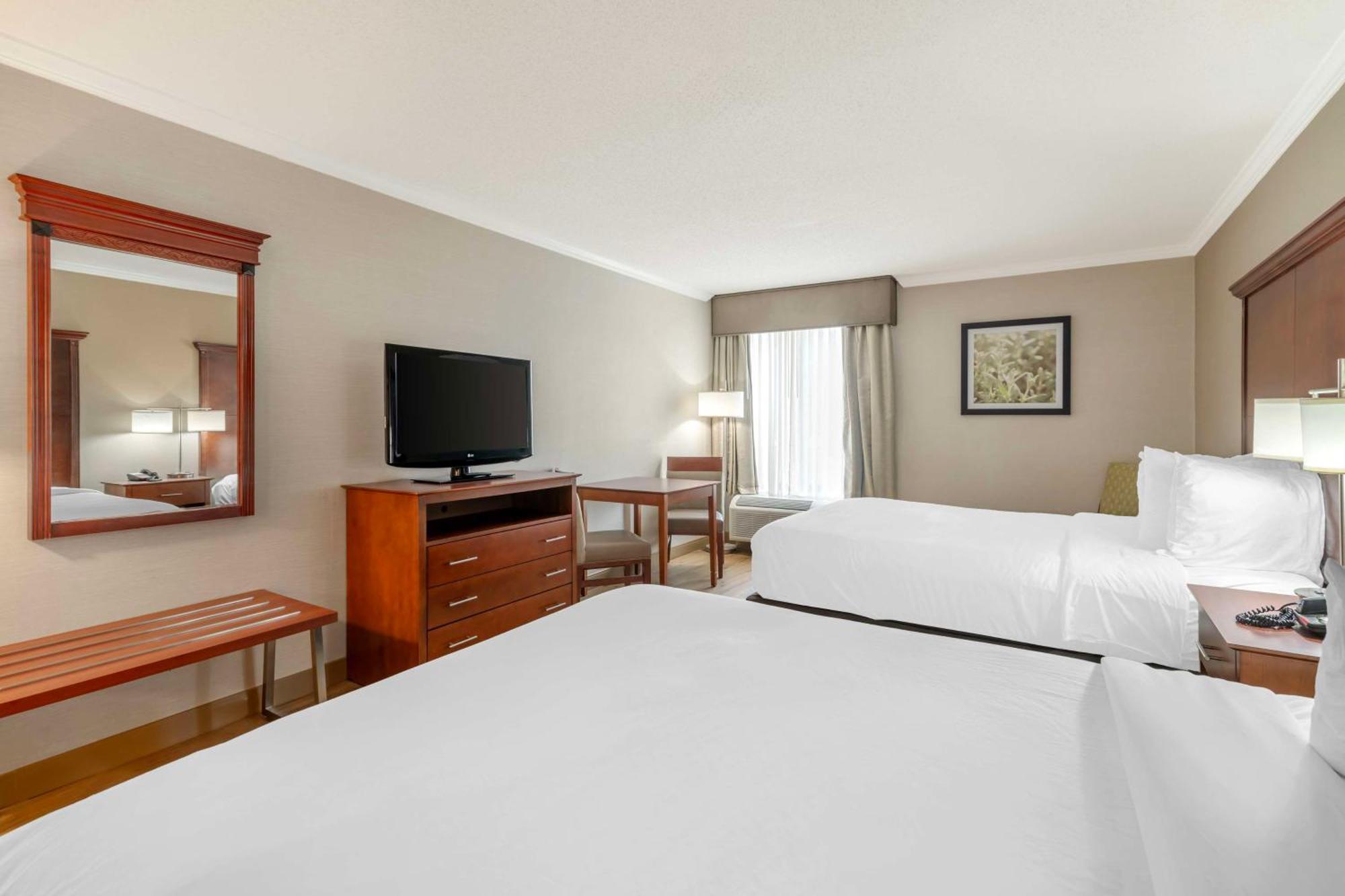 Best Western Liverpool-Syracuse Inn & Suites Exterior photo