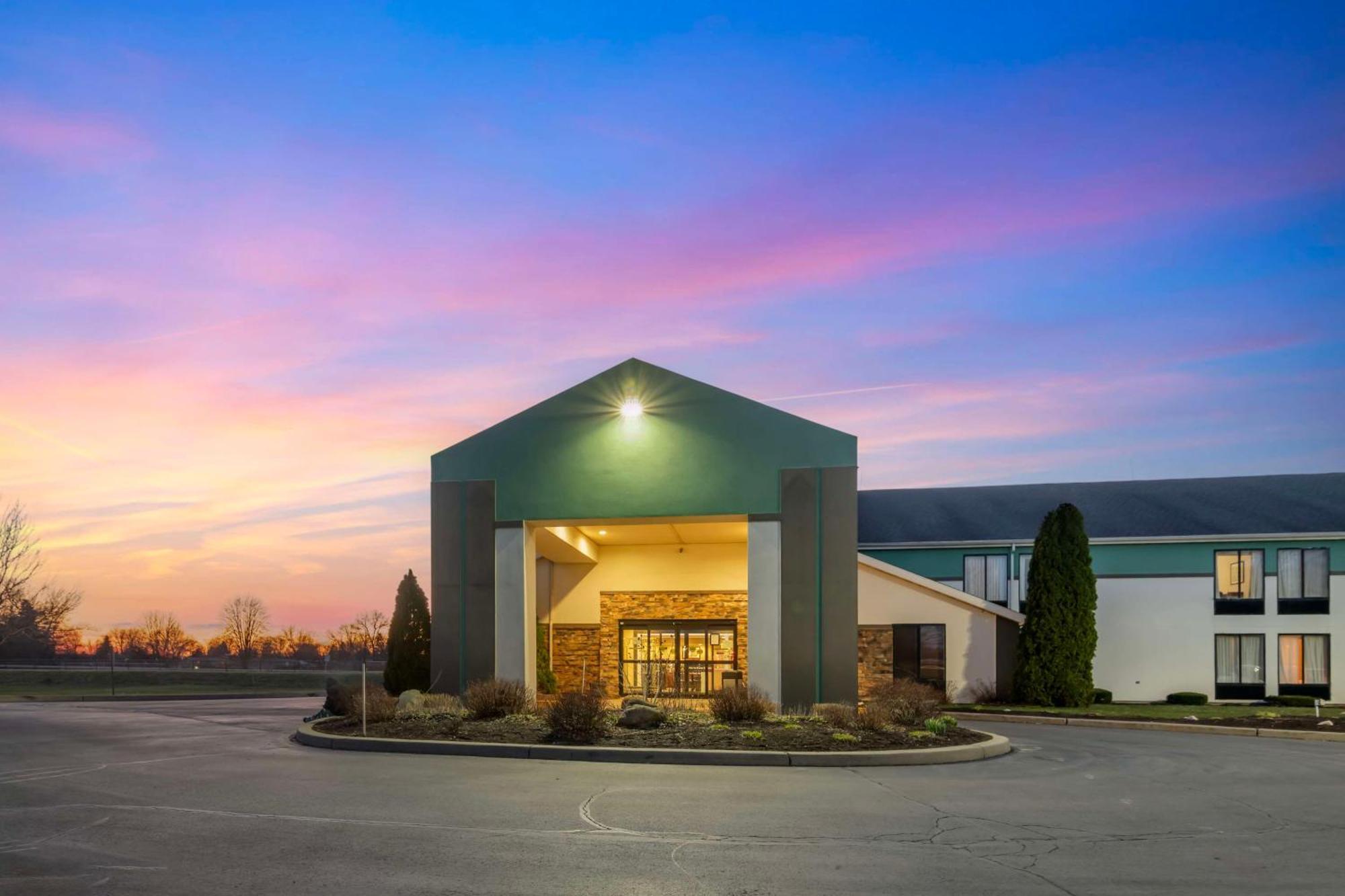 Best Western Liverpool-Syracuse Inn & Suites Exterior photo